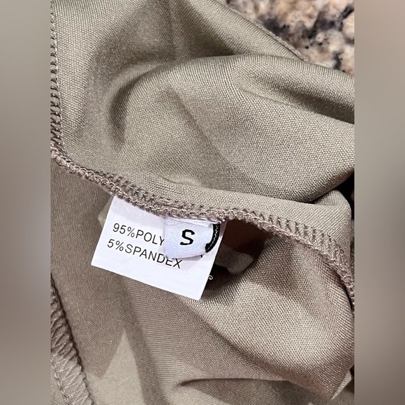 Free From Label Belted Mini Skirt & Halter Top Set - Picture 13 of 14